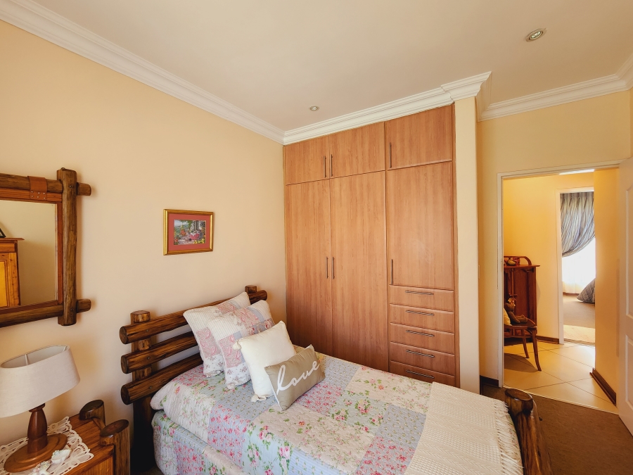 3 Bedroom Property for Sale in Grimbeeck Park North West